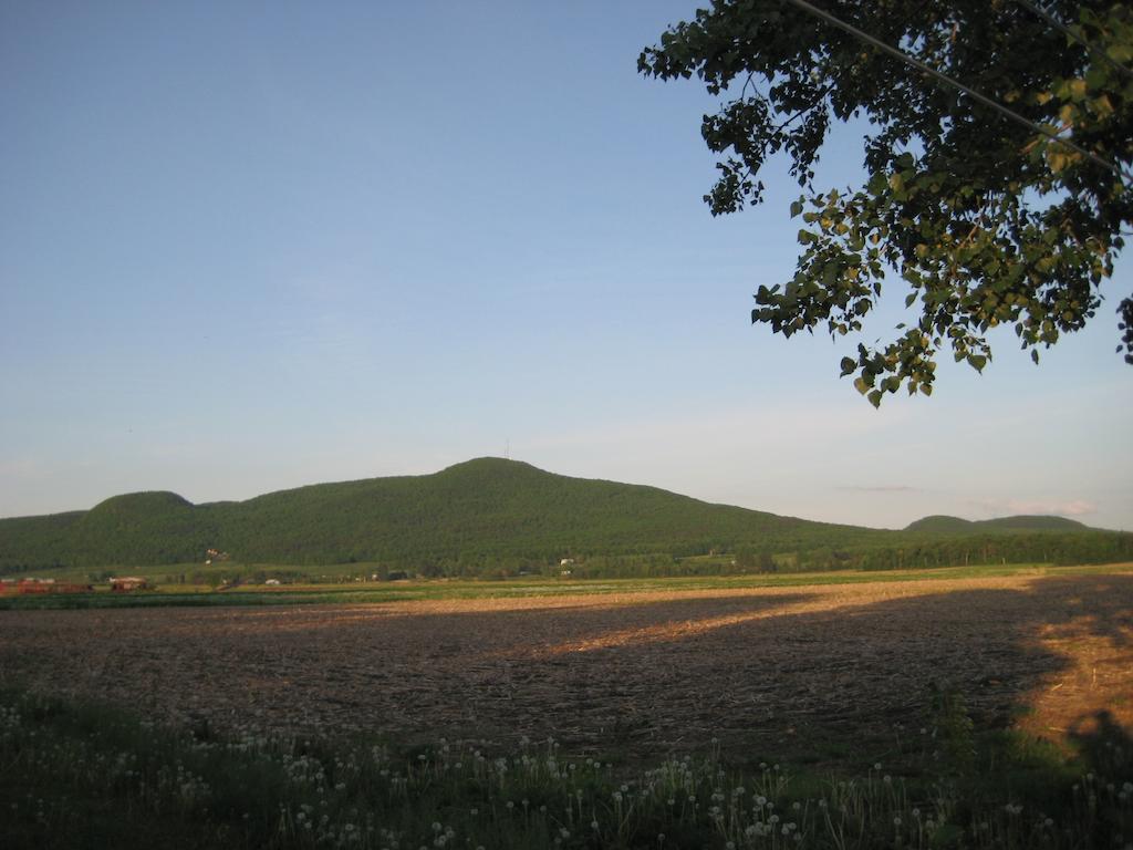 Eden Sur Terre Bed & Breakfast Marieville Rom bilde
